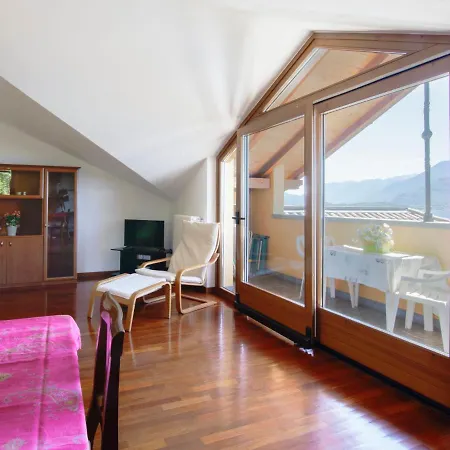 La Becca By Interhome * Domaso